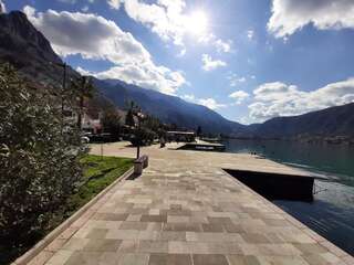 Апартаменты Fiore di Cattaro **** Lux Apartment with Parking Котор Апартаменты-студио-16